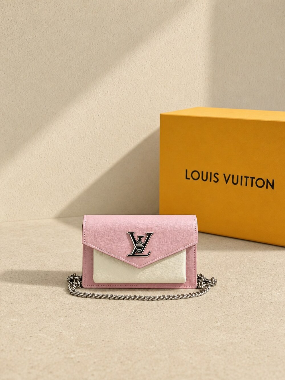 Louis Vuitton Lockme Chain Shoulder Carry Bag